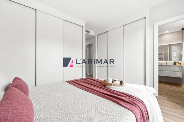 ✨ exclusiva propiedad en esquina con 393 m2 de parcela, piscina privada y energía solar en zona nou nazareth San Juan de Alicante — 44