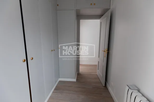 Ático reformado en pleno centro de la capital con terraza, vistas y parking doble — 21