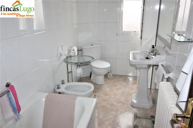 CASA CERCA DEL CENTRO — 11