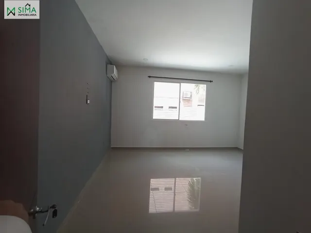 Casa 7 habitaciones 450m² en alquiler - Castillogrande — 7