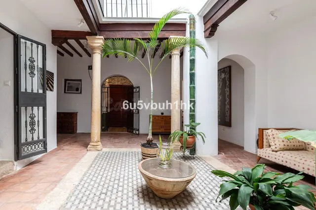 Adosado 8 habitaciones 414m² en venta - Centro