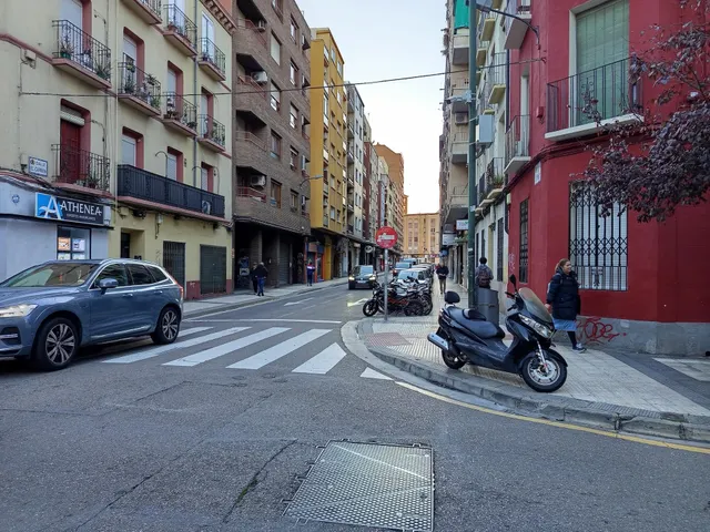 Garaje en C/ Cánovas. Zaragoza — 16