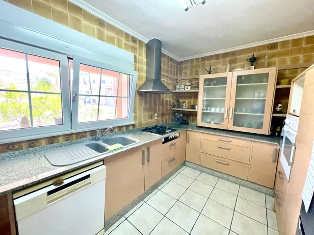 Villa 4 habitaciones 300m² en venta - Pueblo 4 - foto 3