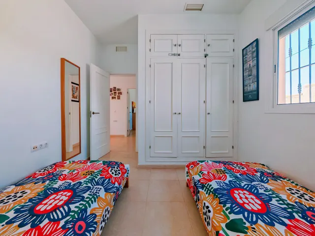 Chalet 3 habitaciones 113m² en venta - Pago Melilla — 40