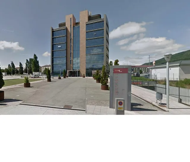 NUEVO ARTICA, SE VENDE PLAZA DE GARAJE