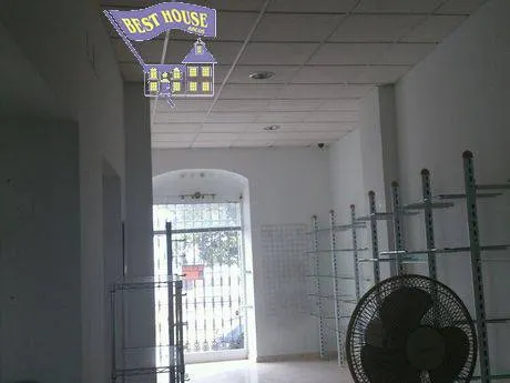 ALQUILER DE LOCAL COMERCIAL — 5