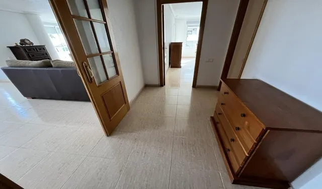 ALTO STANDING - Se vende precioso y GRAN PISO 2º ESQUINA 213 metros — 38