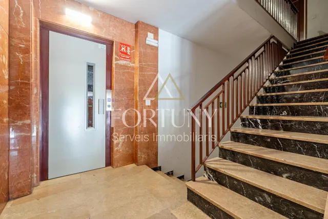 Piso en venta en Reus - foto 2