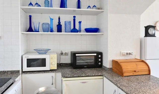 Bonito apartamento en Roses con piscinas comunitarias y vistas abiertas — 15