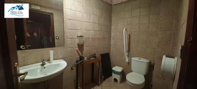 Venta local comercial en Montequinto (Dos Hermanas) — 10