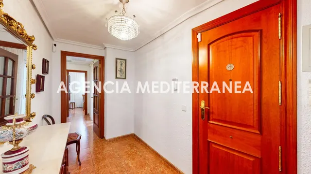 PISO EN VENTA EN LA PLAYA DE LA MALVARROSA - foto 5