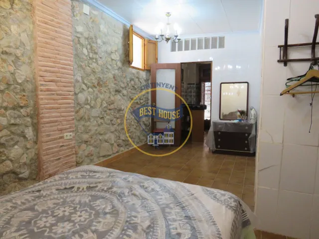 EXCLUSIVA CASA EN EL CASCO ANTIGUO DE MONTESA — 21