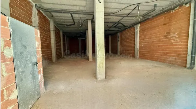 Local comercial 227m² en venta - Paseo maritimo — 4