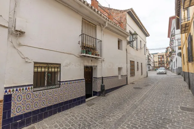 BONITA CASA PARA REFORMAR