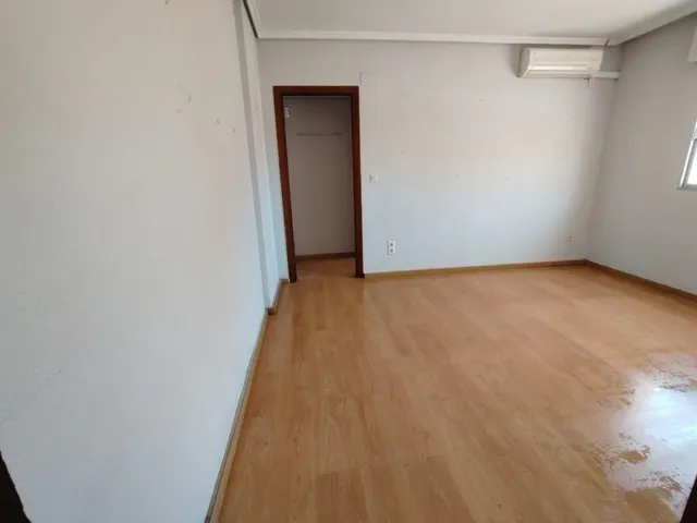 ATICO EN PATRAIX .SIN COMISION INMOBILIARIA — 8