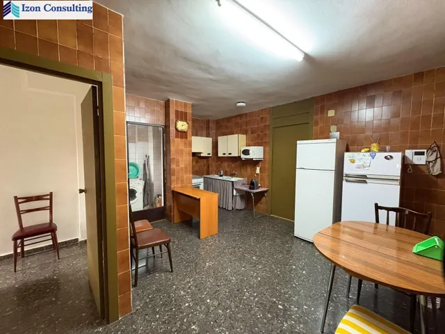 Piso 4 habitaciones 139m² en venta - Estacion — 8