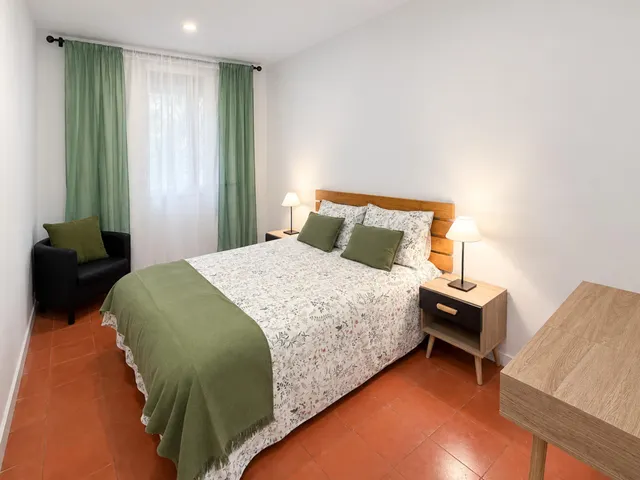PISO DE 3 DORMITORIOS — 9