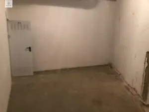 SE ALQUILA O SE VENDE TRASTERO en C/Margallo (Cáceres) - foto 5