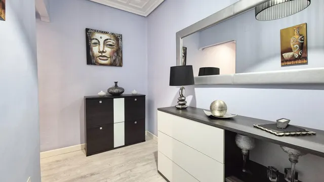 PISO VENTA SALAMANCA. Urbis te ofrece un piso reformado en venta en Garrido Sur, Salamanca. — 49