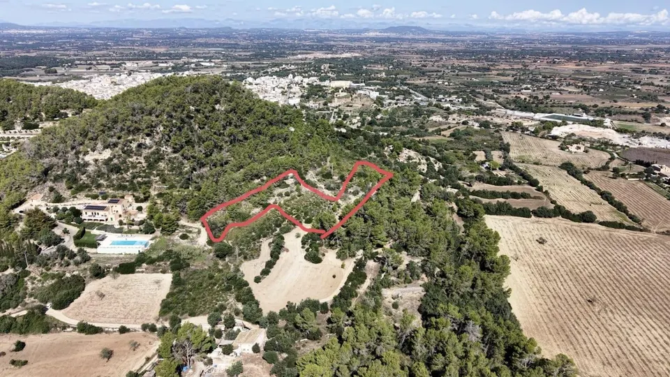 Terreno rústico de 10.000m2 en son quetlles, Felanitx