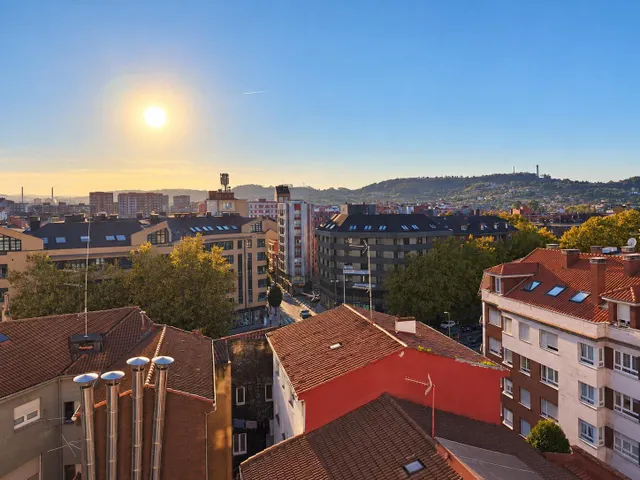Piso luminoso con vistas al mar en La Calzada, Gijón | 3 habitaciones — 18