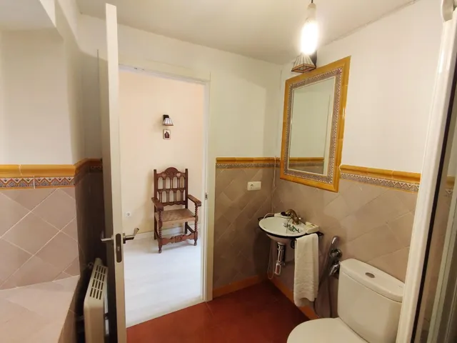 Casa adosada reformada en el centro de Mancha Real — 21