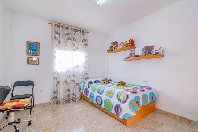 CHALET PAREADO CON PISCINA COMUNITARIA, CIJUELA — 31