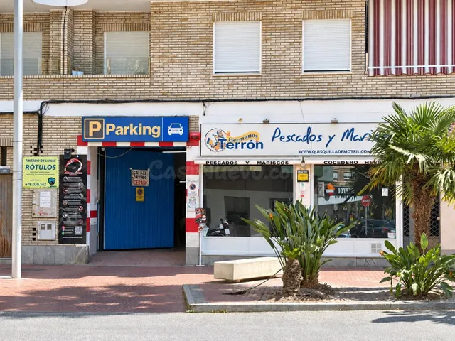 Alquiler garaje en pleno centro de Motril - foto 3