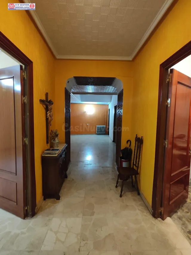 CASA EN ESQUINA ENTRE SANTA MARIA Y AYTO DE 112 METROS DE PA - foto 2