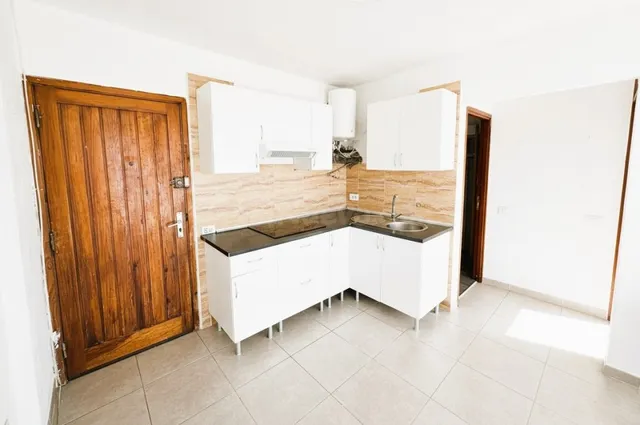 Acogedor apartamento con terraza y vistas al mar en Playa de las Américas — 5