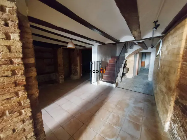 CASA PARA REHABILITAR EN CASCO ANTIGUO — 4