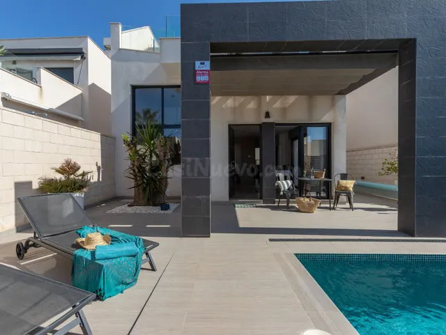 Chalet 3 habitaciones 104m² en venta - Centro de la Ciudad Q