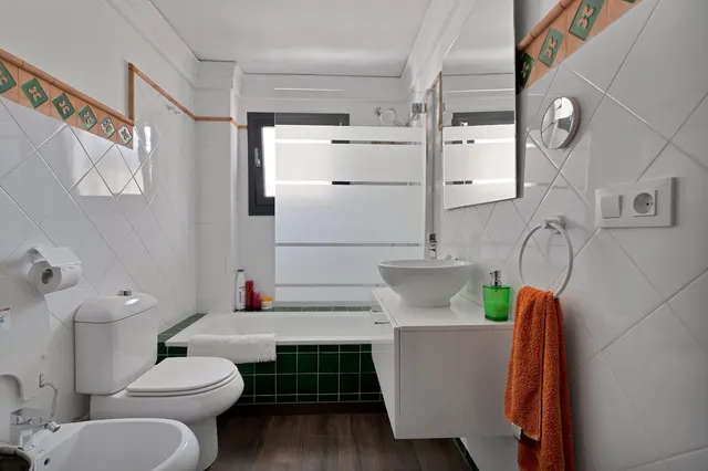 Chalet 4 habitaciones 292m² en venta - Playa la alcaidesa — 24