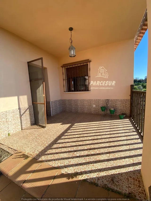 POSADAS- Parcela de terreno de 3.000m con casa en 2 plantas. — 21
