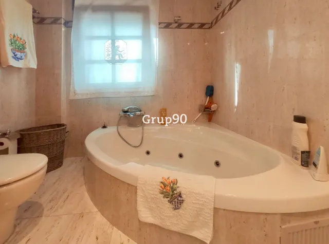 ESPECTACULAR CASA CON PISCINA, BARBACOA  EN PARCELA DE MÁS DE 20.000M2 — 31