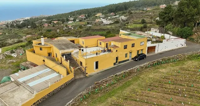 impresionante casa de campo en un bonito paraje natural