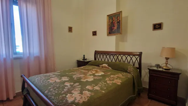 Amplio piso de 4 dormitorios en Pio XII - Zona Centro — 17