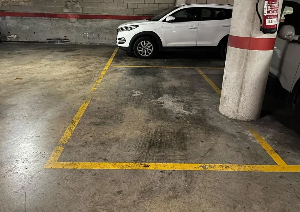 Plaza de parking en venta en Hospitalet