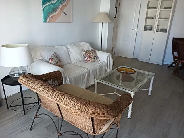 Apartamento en alquiler de temporada en  Playa de Gandia — 6