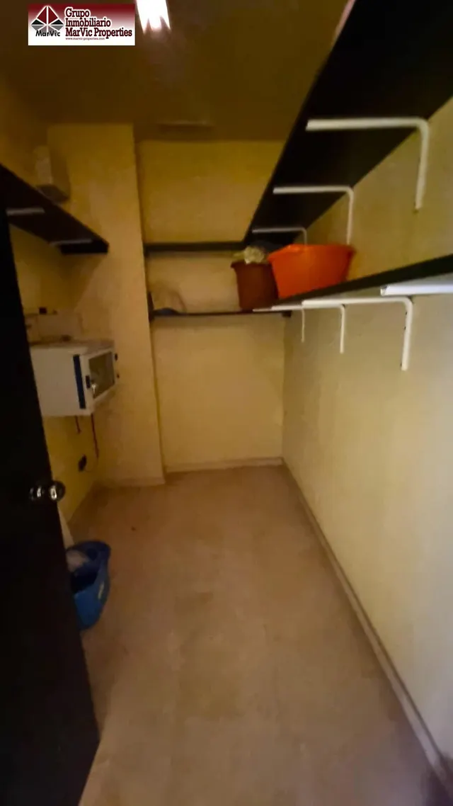 Oficina en alquiler en  el Centro de Benidorm. — 8