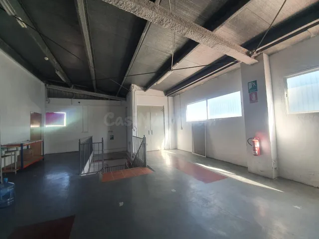 Se vende Nave reformada en la Menacha - foto 3