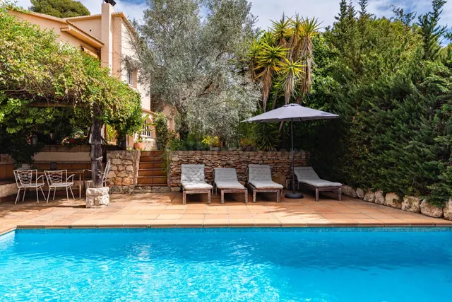 Estupenda casa con licencia turística - foto 2