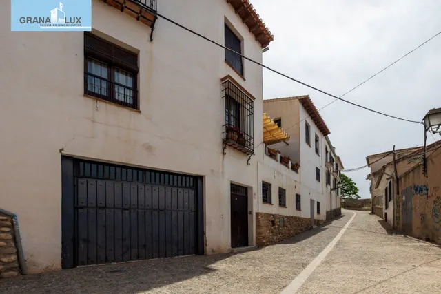 Impresionante proyecto, enclavado en una de las zonas mas exclusivas de Granada. — 9