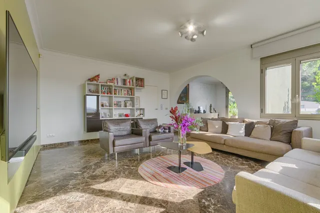 Exclusiva vivienda de alto standing en La Jonquera. — 23