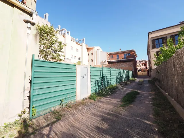 SE VENDE TERRENO URBANO EN SANTPEDOR - foto 3