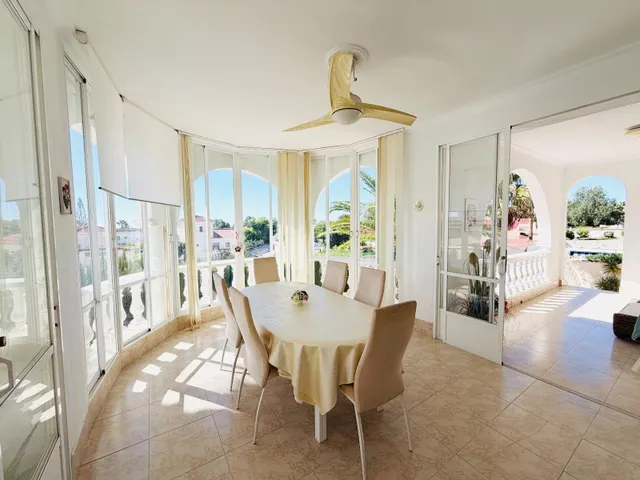 Villa 4 habitaciones 344m² en venta - Centro de la Ciudad Quesada — 20