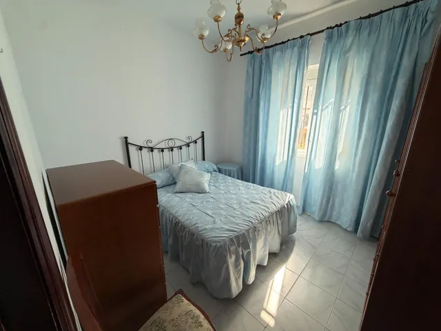 En venta vivienda de tres dormitorios en zona carlos iii — 5