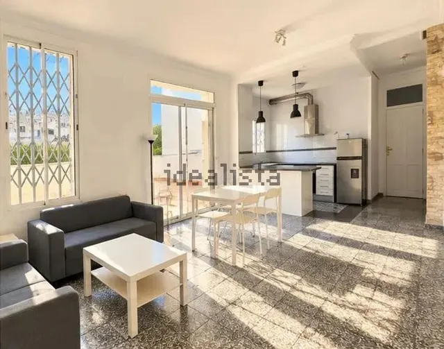 Piso 2 habitaciones 85m² en alquiler - Russafa - Ruzafa — 2