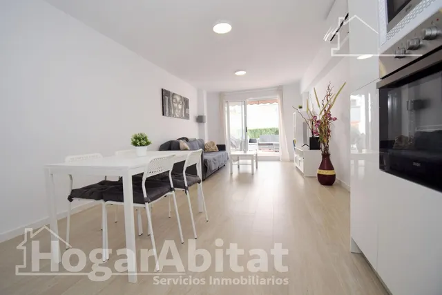 PRECIOSO ÁTICO REFORMADO Y TOTALMENTE EXTERIOR Y CON VISTAS AL PUERTO — 12