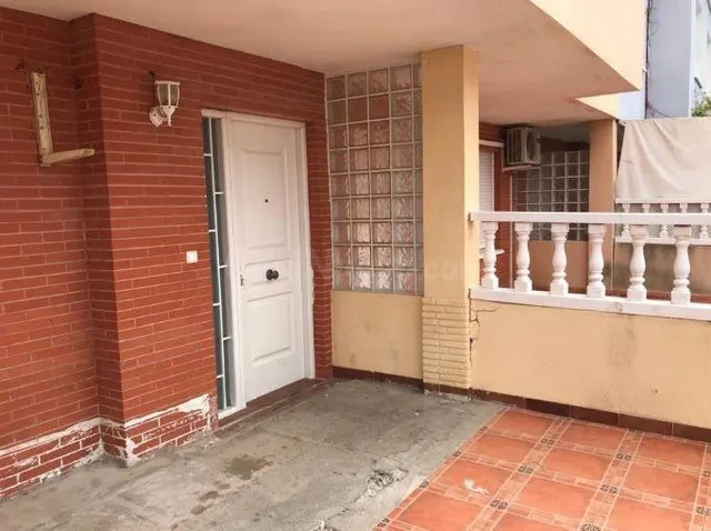 SE VENDE piso OKUPA en C Jardin 14 de Murcia - foto 2
